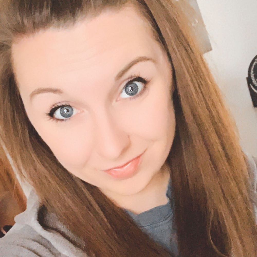 Meet your Posher, Hannah